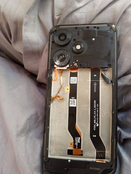 Infinix Hot 30i Broken Phone Available For Sale 1
