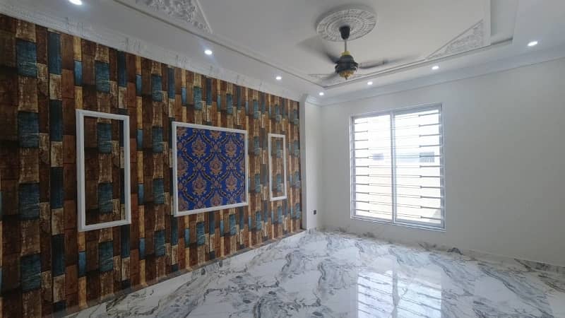 Stunning And Affordable Prime Location House Available For Sale In Bahria Nasheman - Zinia 7