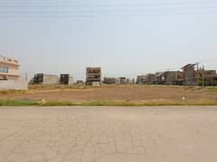 Al Rehman Garden Phase 2 Q Block 20 Marla Plot For Sale