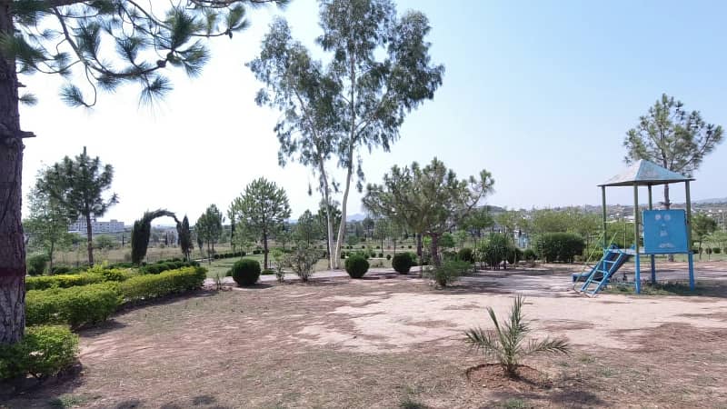 11 Marla Residential Plot. For Sale in Gulshan E Sehat E-18. In A Block Islamabad. 7