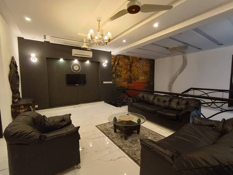 1 KANAL LIKE NEW FURNISHED HOUSE FOR RENT IN PHASE 5 15
