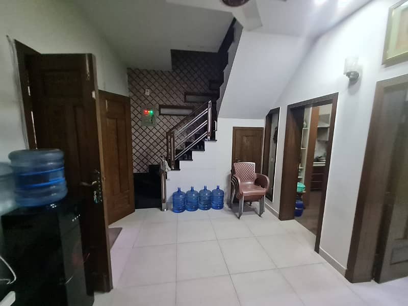 5 Marla Fully Furnished Lower Portion with Gas for Rent in BB Block, Sector D, Bahria Town Lahore at 50k 5