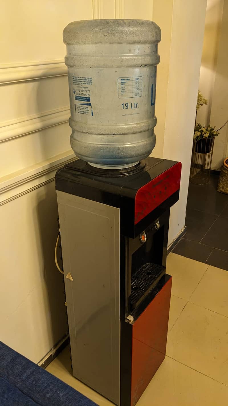 Water Dispenser Changhong Ruba With Fridge Hot and Cool Glass Door 4