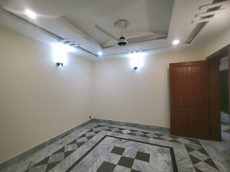 40x80 Upper Portion available for rent in I-8 Islamabad 6