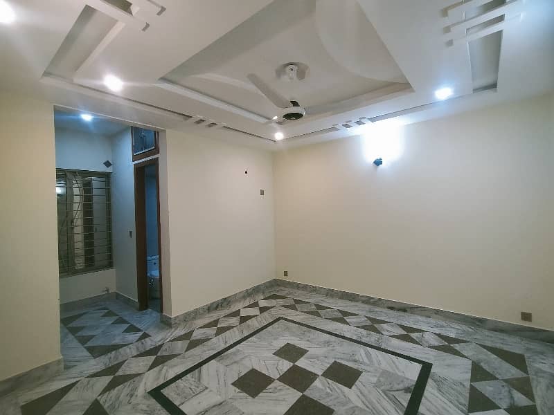 40x80 Upper Portion available for rent in I-8 Islamabad 9