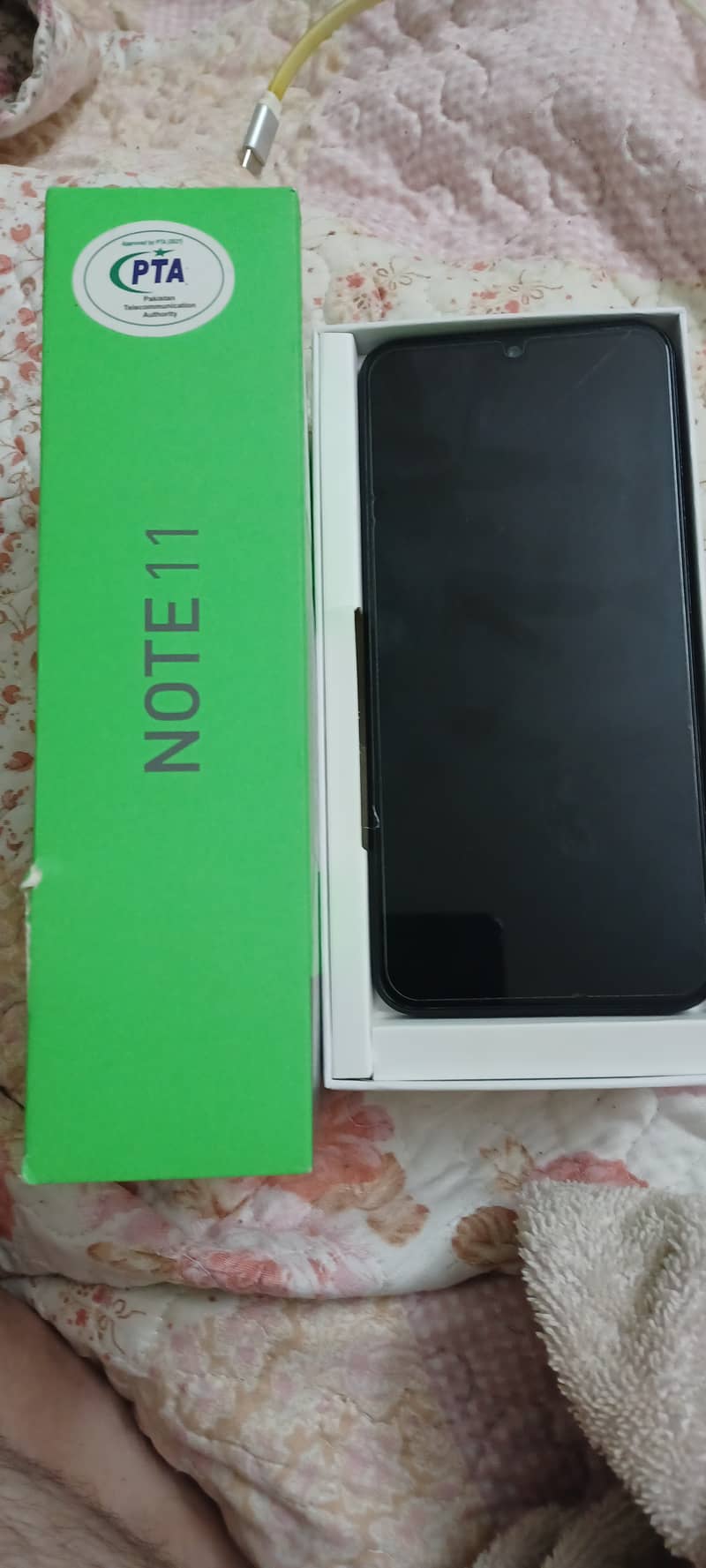 Note 11 Infinix 6+5/128 set and box only no fault back small scrtch 9