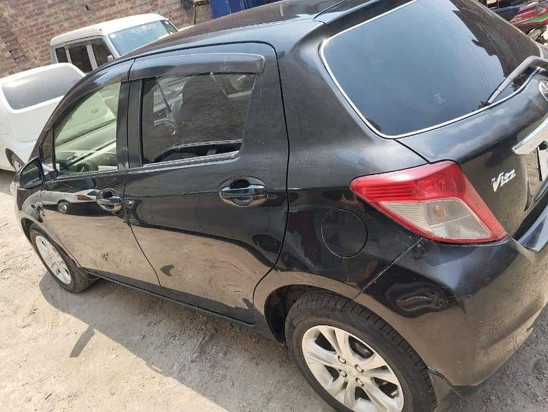 Toyota Vitz 2014 1