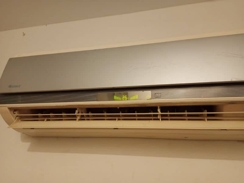 Gree 1 Ton Split Ac 2