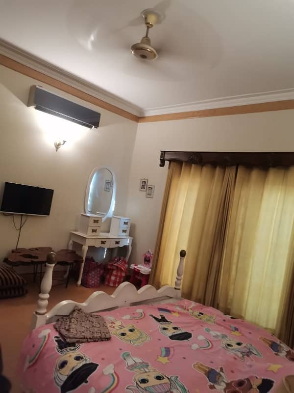 12 Marla full house independent available for rent in sarwar road near polo ground. 14