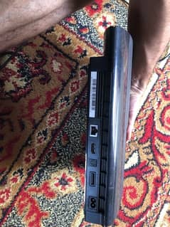 Ps3 super slim 500gp with four game and two controllers