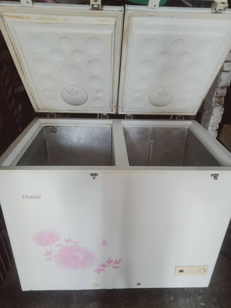 Haier Deep Freezer HDF-325H Model 6