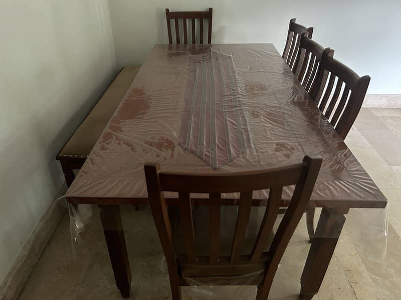 Dining table for sale 4