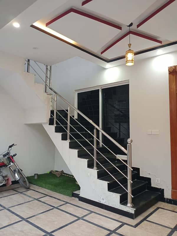 DOUBLE STORY HOUSE AVAILABLE FOR SALE NEAR TO ISB EXPRESSWAY 0