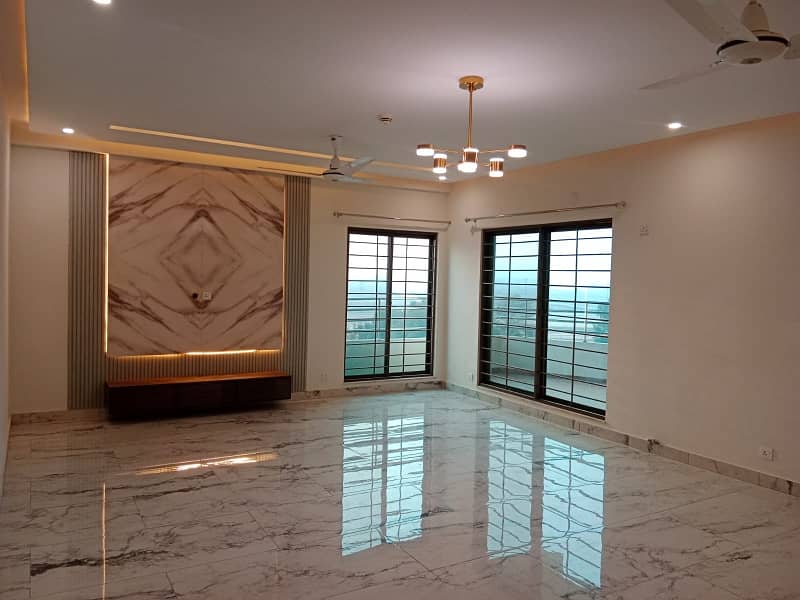 Brand New Apartment Available For Rent In Askari 11 Sec-D Lahore 3