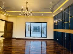 20 Marla Upper Portion For rent In Beautiful DHA Phase 8 - Ex Air Avenue 0