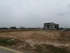 Residential Plot Sized 10 Marla Is Available For sale In Bahria Orchard Phase 1 - Central