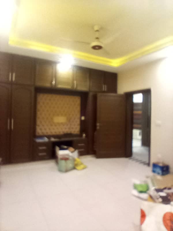 1 Kanal Lower Portion For Rent 11