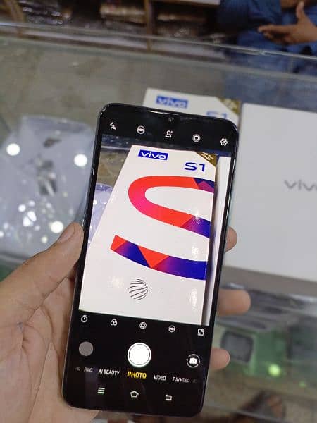 vivo s1 all accessories lush condition 1