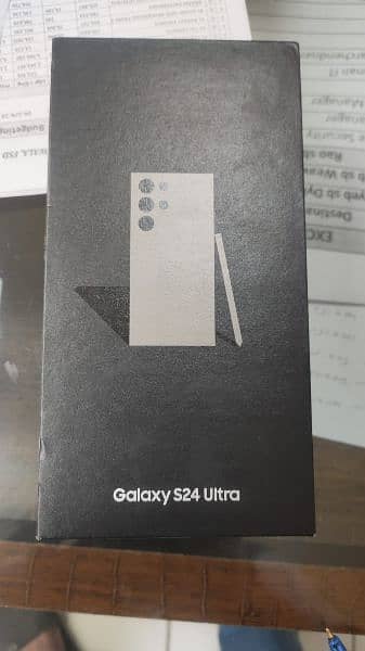 Samsung S24 Ultra - 512 GB 3