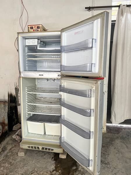 Pell Refrigerator For Sale 4