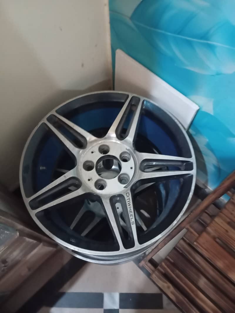 Alloy rims 16 inches 3