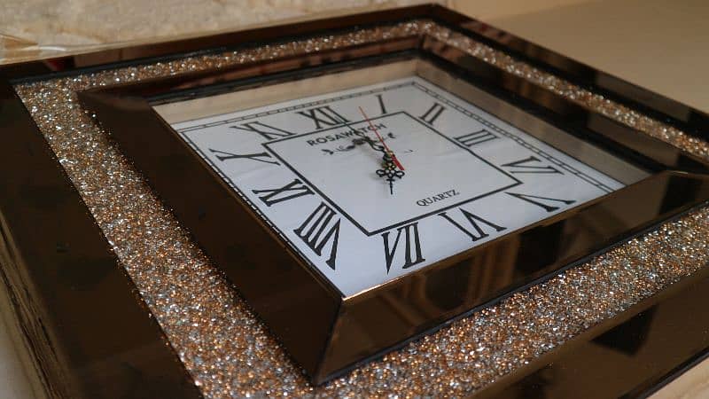 Rose gold Wall clock with crystals inside 2