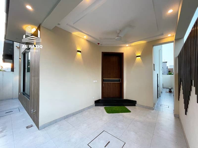 5 Marla Modern House For Sale In DHA 9 Town Lahore At Cheap Price 2