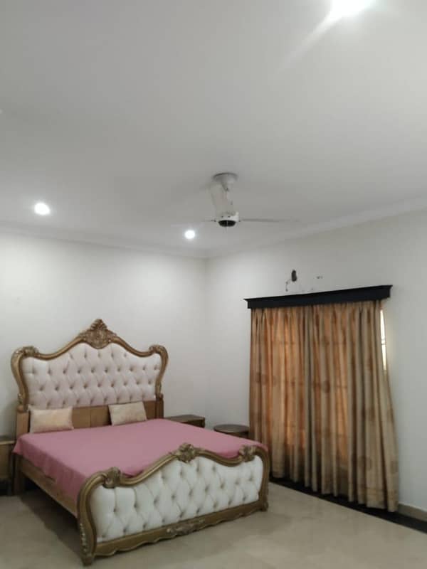 1 Kanal Lavish Bungalow Fully Furnished Available for Rent in DHA Phase 5 | Ideal Deal 10