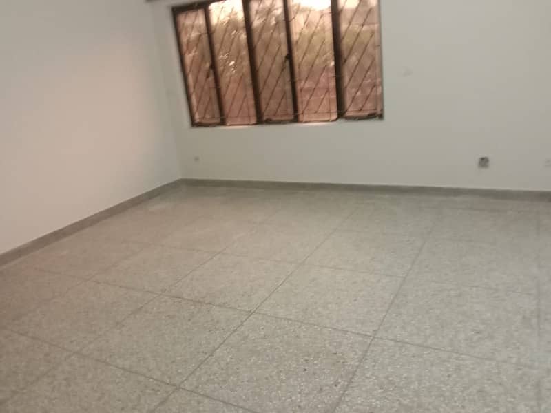 Independent Upper Portion For Rent In G-10 4