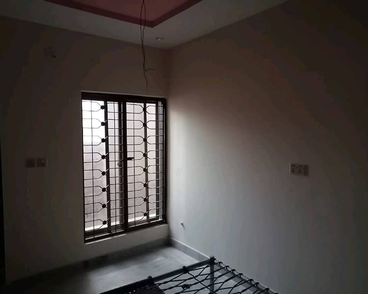 Reserve A Centrally Located Upper Portion In Johar Town 3
