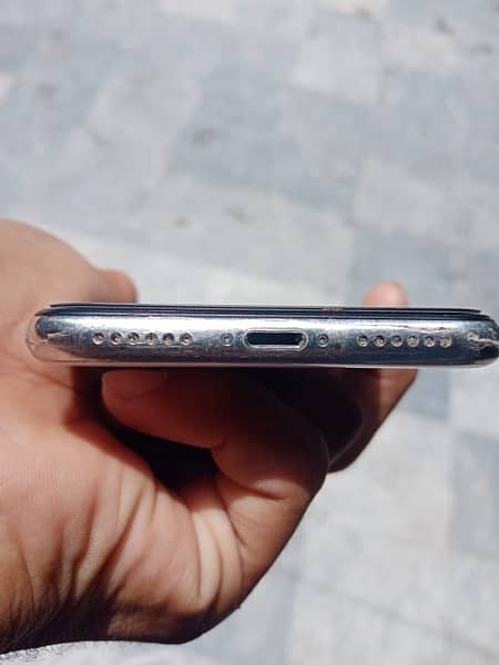 iPhone X 64gb with 73% bettry health non pta 4