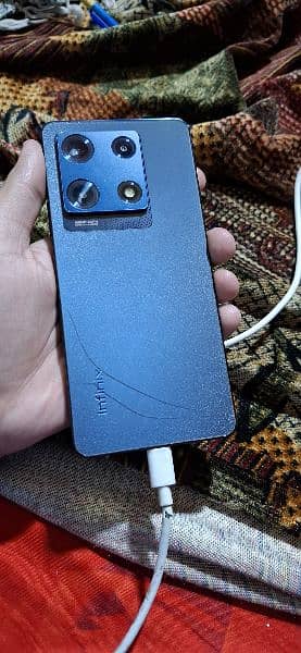 infinix note 30 pro 8+8 256gb 1