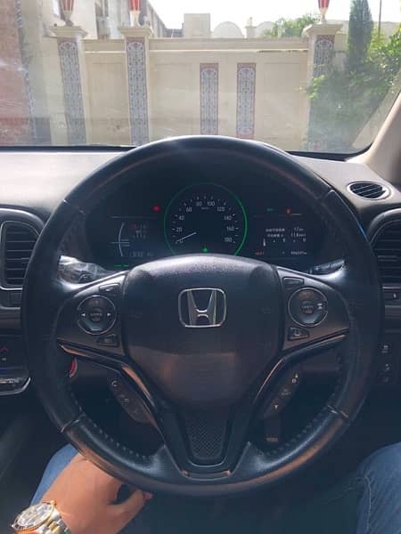 Honda Vezel 2018/2021 4