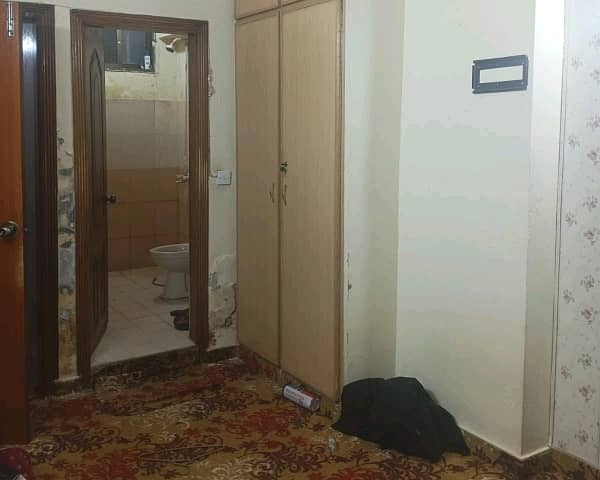 A Flat Of 700 Square Feet In Islamabad 3