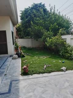 One Kanal Upper Portion House For Rent in DHA Phase 4 Lower Portion Lock.