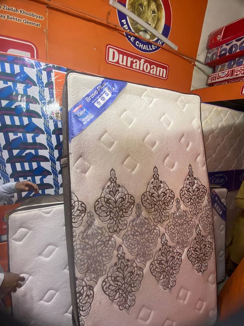 Spring mattress / use mattress for sale in karachi 1