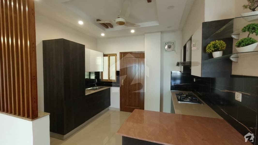 Brand New 3 Bed Penthouse For Sale In Askari 11 Lahore 6