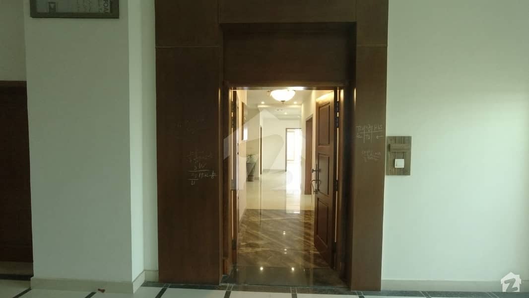 Brand New 3 Bed Penthouse For Sale In Askari 11 Lahore 28