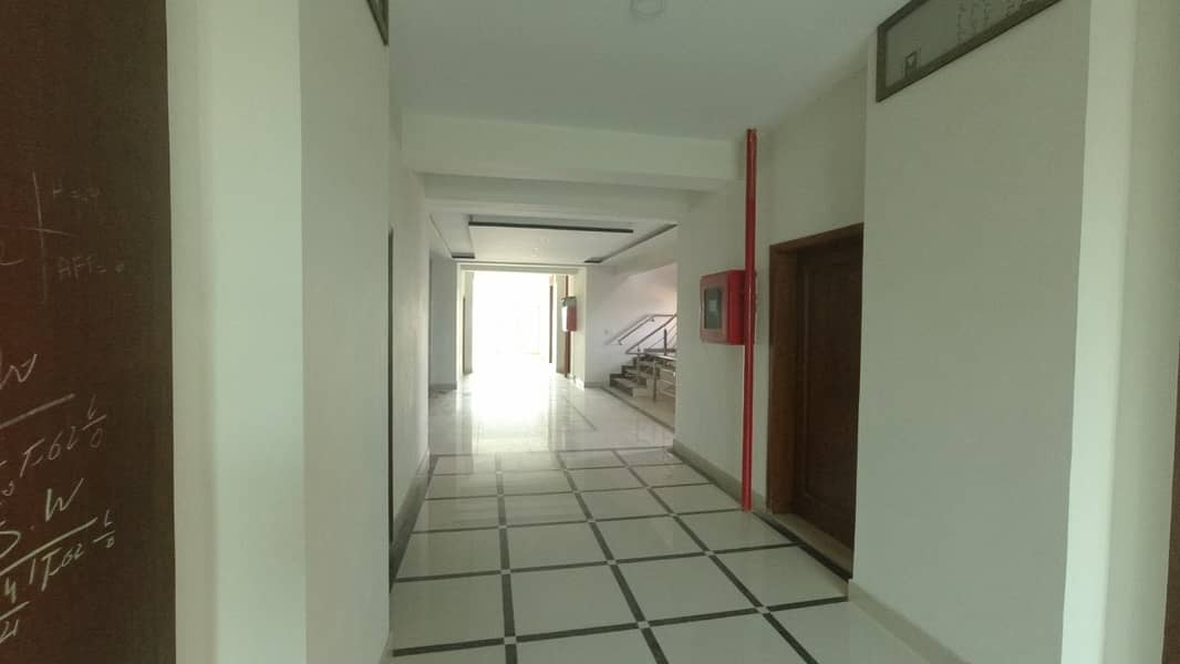 Brand New 3 Bed Penthouse For Sale In Askari 11 Lahore 29