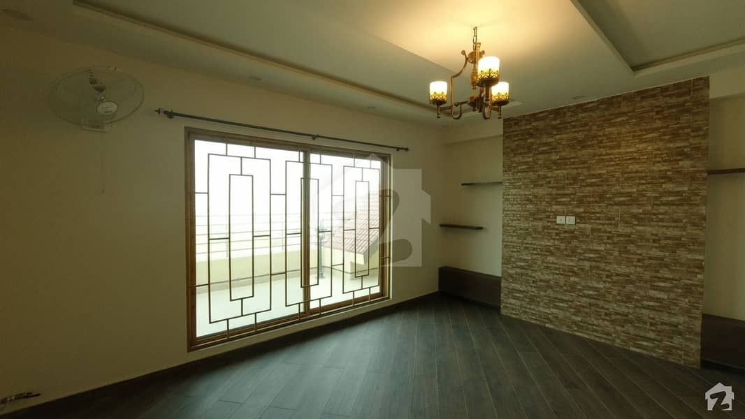 Brand New 3 Bed Penthouse For Sale In Askari 11 Lahore 9