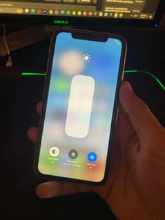 iphone xr - 64gb - 10/10