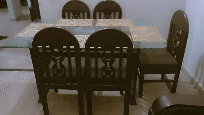 Dining Table with 6 chairs, Heavy Thick Glass 2