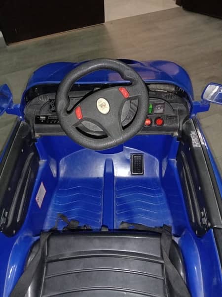 Kids Electric Car in Excellent Condition 1