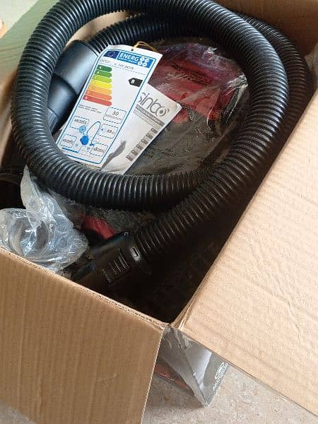 Vacuum Cleaner Brand New 13