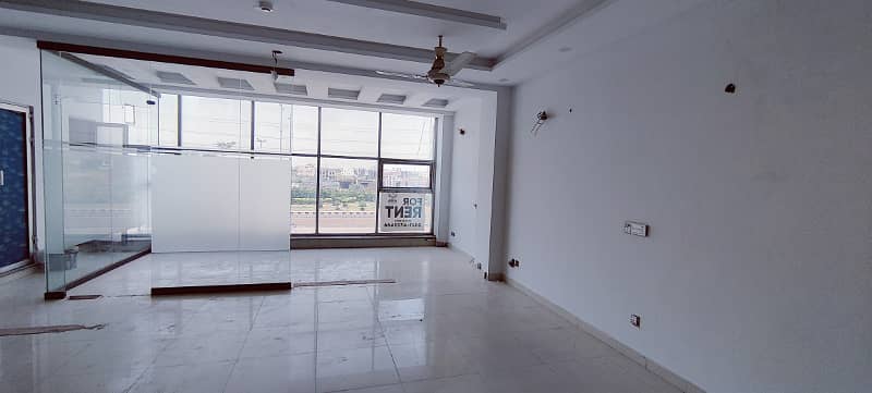 4 Marla Commercial 1st Floor Available For Rent Main Boulevard 0