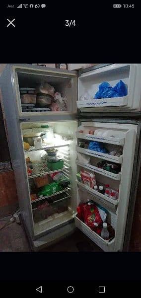 refrigerator/ fridge original gas 2