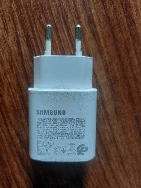 Samsung Fast Adaptor  original  urgent sale 0