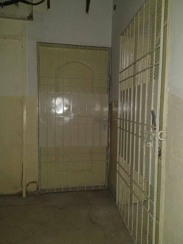 2 Bed DD Flat Available For Sale In Gulshan e Maymar 17