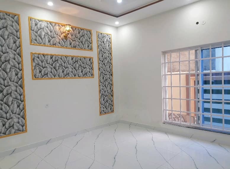 Ideally Located Upper Portion For rent In Johar Town Available 1