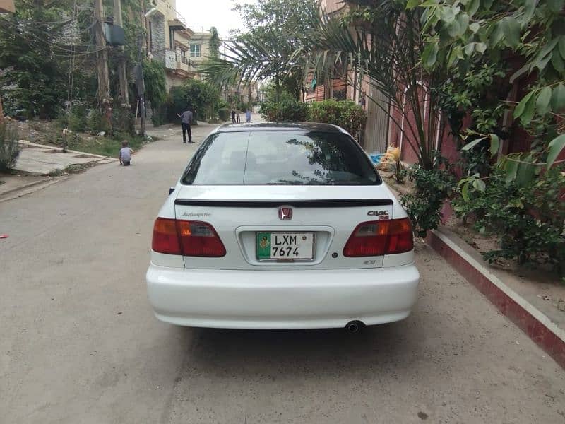 Honda Civic EXi Automatic in good condition. 9